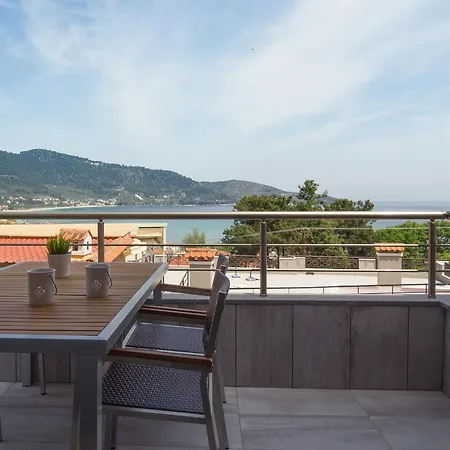 Ntinas With Sea View * 斯卡拉伯塔麦斯